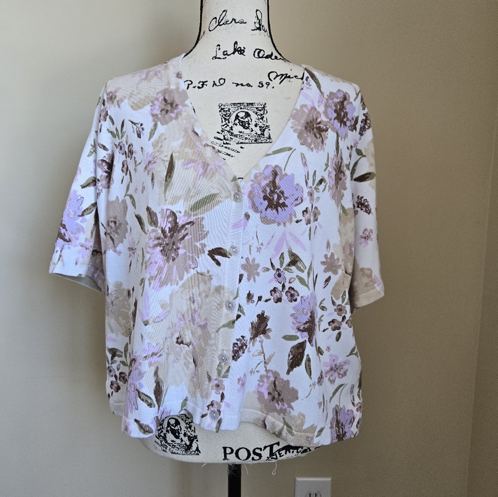 Isaac Mizrahi NWOT froral knit top short sleeve button front womens 1X